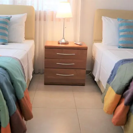Chronas By Prestige Bookings Coral Bay