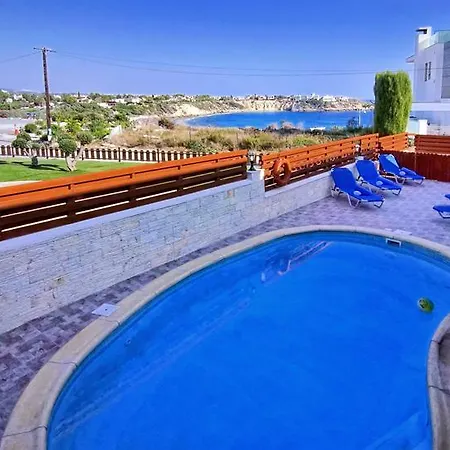 Villa Chronas By Prestige Bookings
